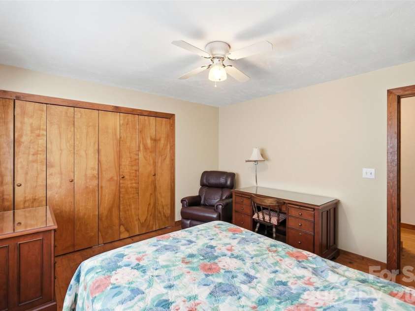 8004 Agape Lane, Waxhaw, NC 28173.  MLS# CAR4430325, YatesRealty ID 54452. 