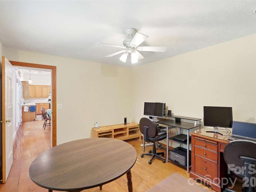 8004 Agape Lane, Waxhaw, NC 28173.  MLS# CAR4430325, YatesRealty ID 54452. 