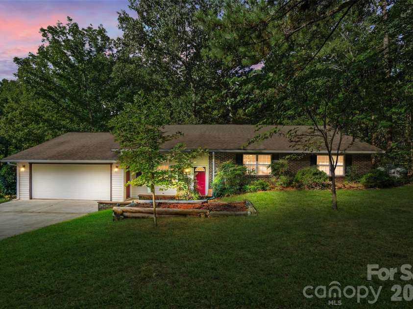 8004 Agape Lane, Waxhaw, NC 28173.  MLS# CAR4430325, YatesRealty ID 54452. Virtually edited photo