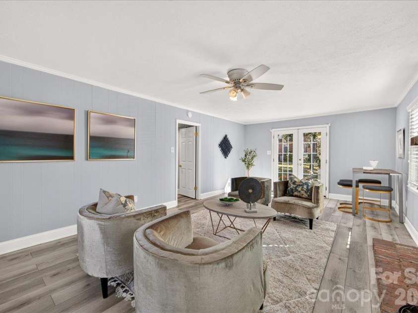 2936 Burnt Mill Road, Charlotte, NC 28210.  MLS# CAR4429775, YatesRealty ID 54453. 