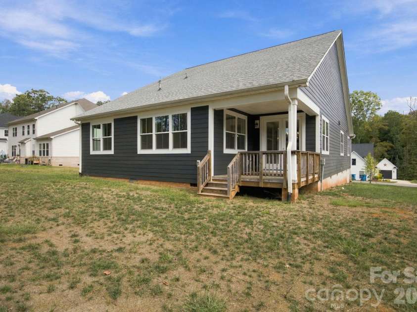 3198 Timber Run Lane, Maiden, NC 28650.  MLS# CAR4430651, YatesRealty ID 54455. 