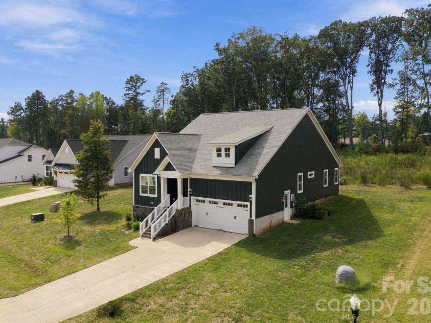 3198 Timber Run Lane, Maiden, NC 28650.  MLS# CAR4430651, YatesRealty ID 54455. 