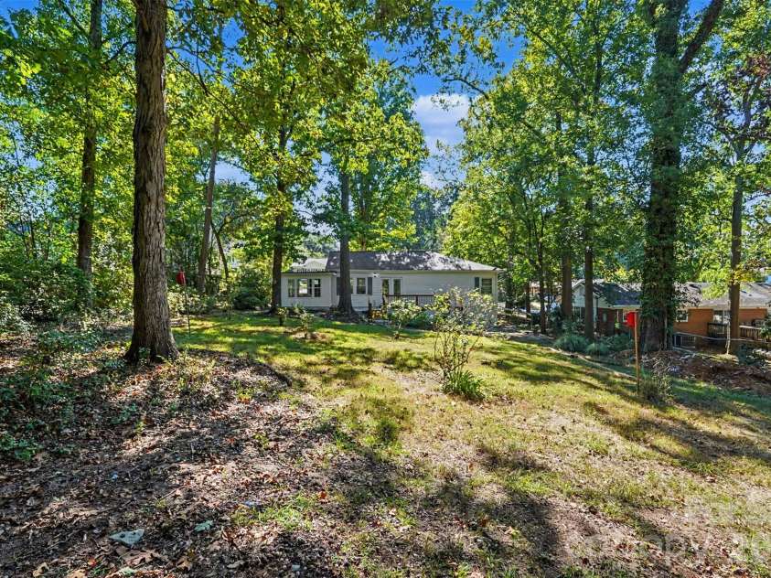 110 Hillside Avenue, Concord, NC 28025.  MLS# CAR4430448, YatesRealty ID 54456. 