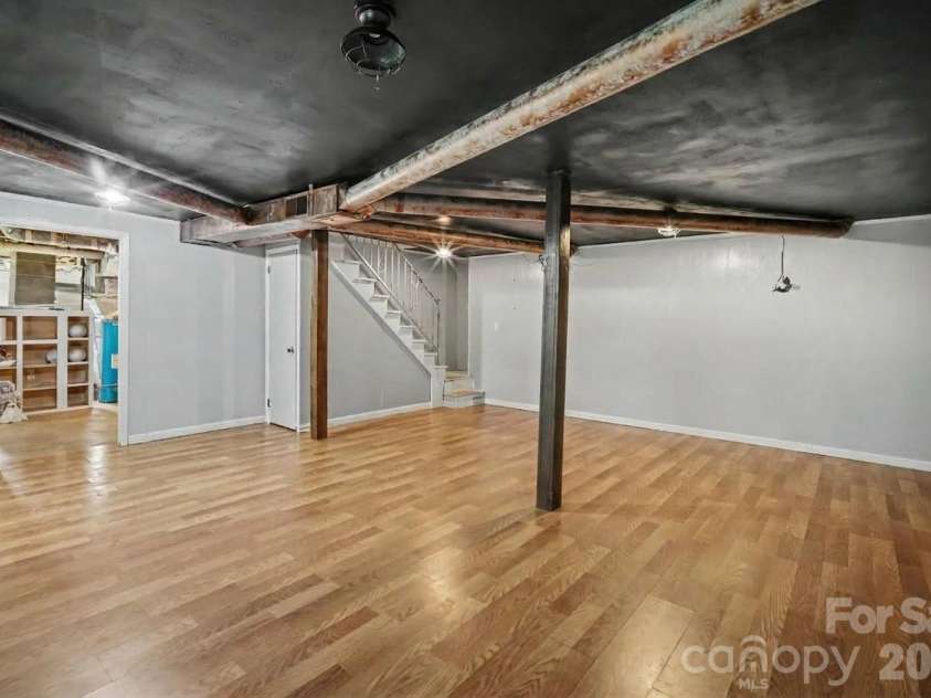 623 Westside Drive, Newton, NC 28658.  MLS# CAR4427242, YatesRealty ID 54457. 