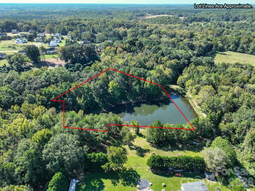 1291 Hines Road, Clover, SC 29710.  MLS# CAR4425612, YatesRealty ID 54459. 