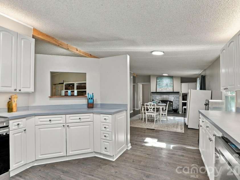 1291 Hines Road, Clover, SC 29710.  MLS# CAR4425612, YatesRealty ID 54459. 