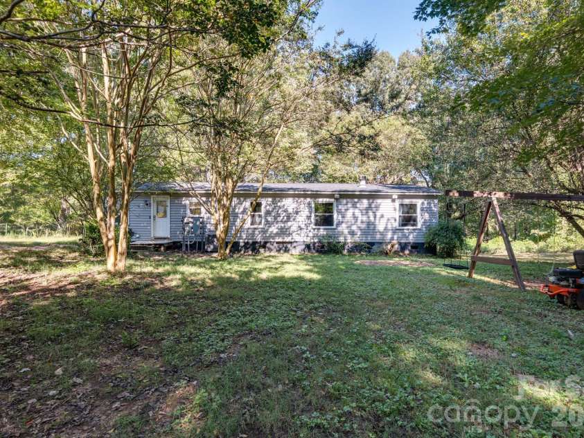 1291 Hines Road, Clover, SC 29710.  MLS# CAR4425612, YatesRealty ID 54459. 