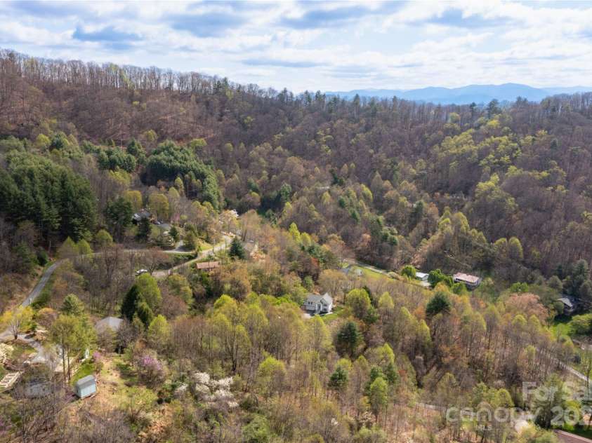 110 Red Fox Den Road, Mars Hill, NC 28754.  MLS# CAR4243153, YatesRealty ID 5446. 