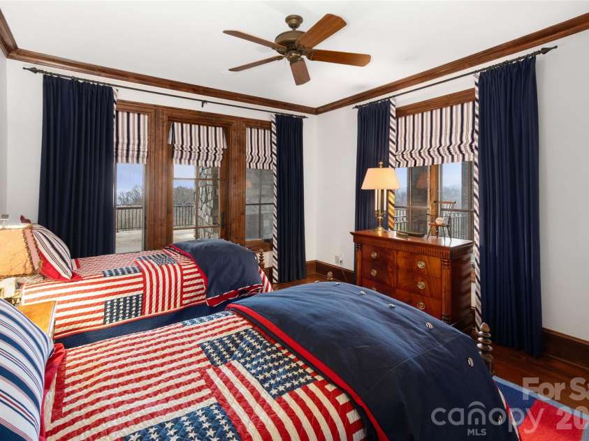 733 Dogwood Lane, Blowing Rock, NC 28605.  MLS# CAR4429155, YatesRealty ID 54463. 
