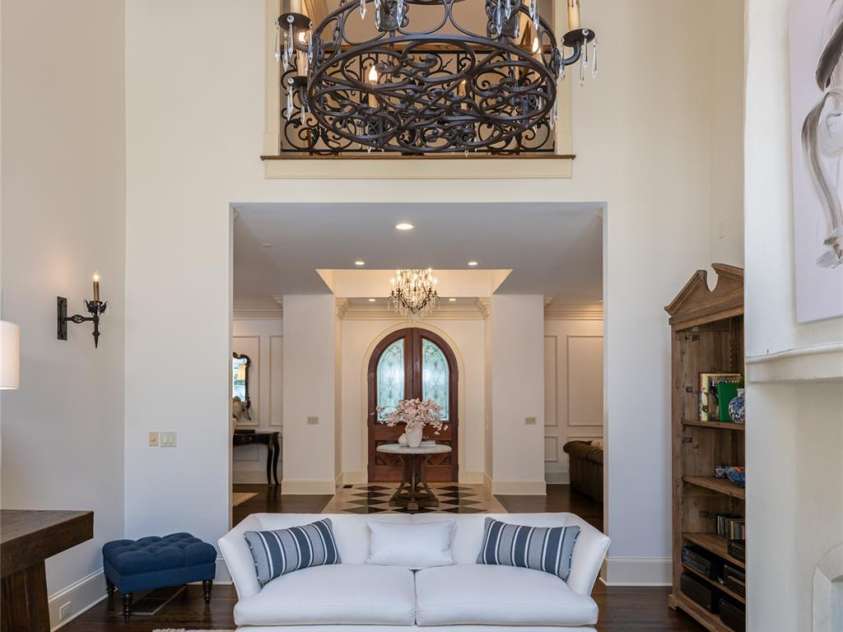 23 Cedar Hill Drive, Asheville, NC 28803.  MLS# CAR4426816, YatesRealty ID 54464. 