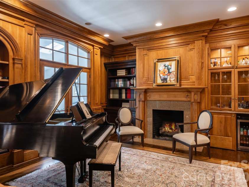 23 Cedar Hill Drive, Asheville, NC 28803.  MLS# CAR4426816, YatesRealty ID 54464. 