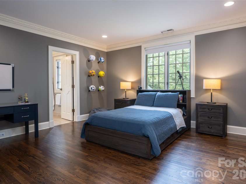 23 Cedar Hill Drive, Asheville, NC 28803.  MLS# CAR4426816, YatesRealty ID 54464. 
