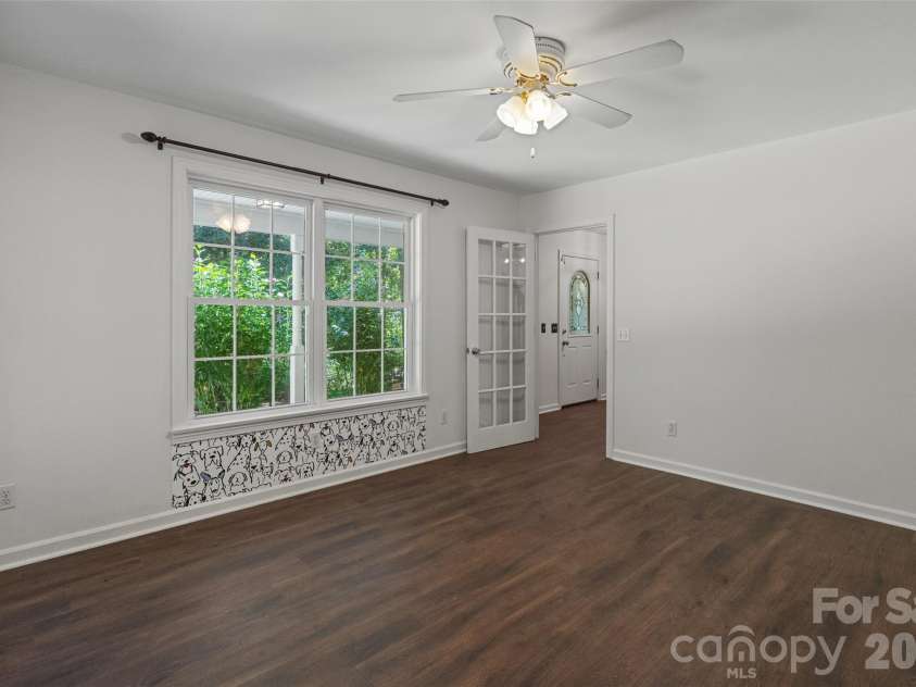 8327 Loma Linda Loop, Waxhaw, NC 28173.  MLS# CAR4430270, YatesRealty ID 54470. 