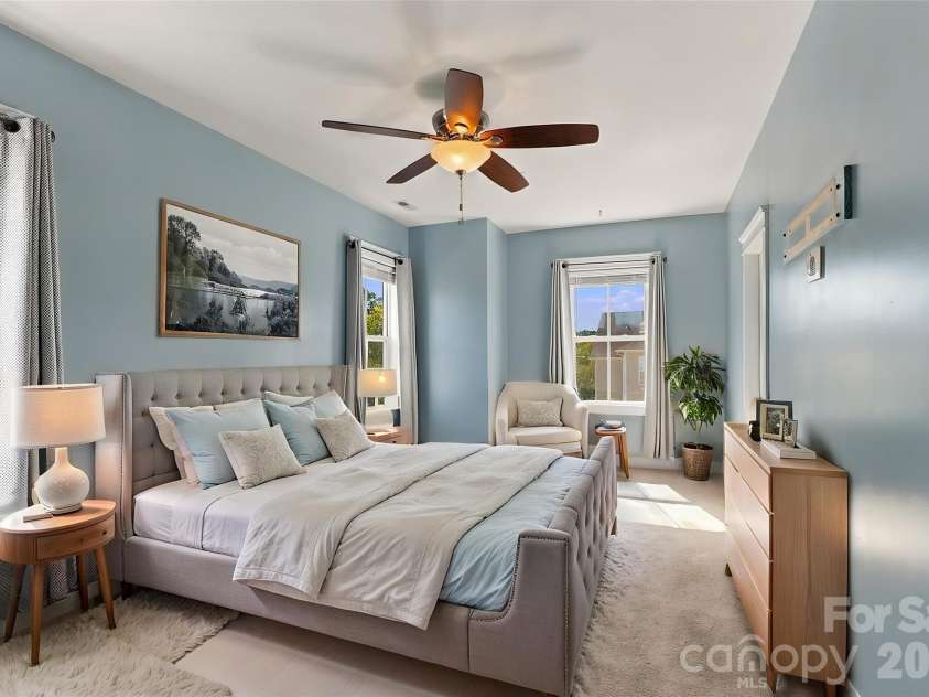 16411 Leavitt Lane, Davidson, NC 28036.  MLS# CAR4429134, YatesRealty ID 54472. 