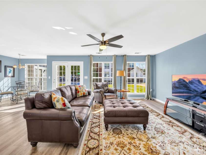 19822 Davidson Concord Road, Davidson, NC 28036.  MLS# CAR4429435, YatesRealty ID 54473. Living area