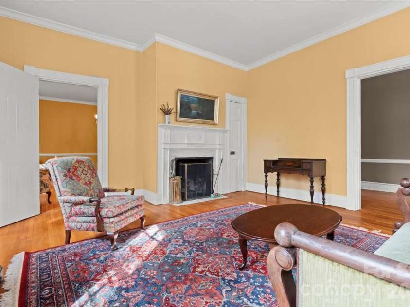 310 Kershaw Street, Cheraw, SC 29520.  MLS# CAR4430970, YatesRealty ID 54474. 