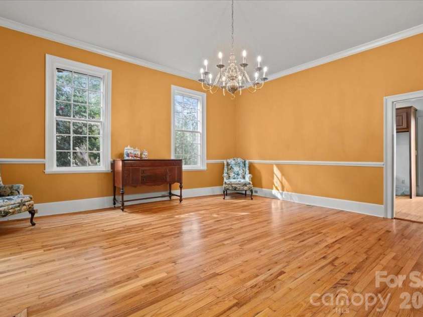 310 Kershaw Street, Cheraw, SC 29520.  MLS# CAR4430970, YatesRealty ID 54474. 