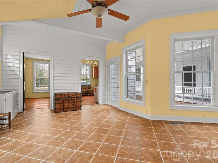 310 Kershaw Street, Cheraw, SC 29520.  MLS# CAR4430970, YatesRealty ID 54474. 