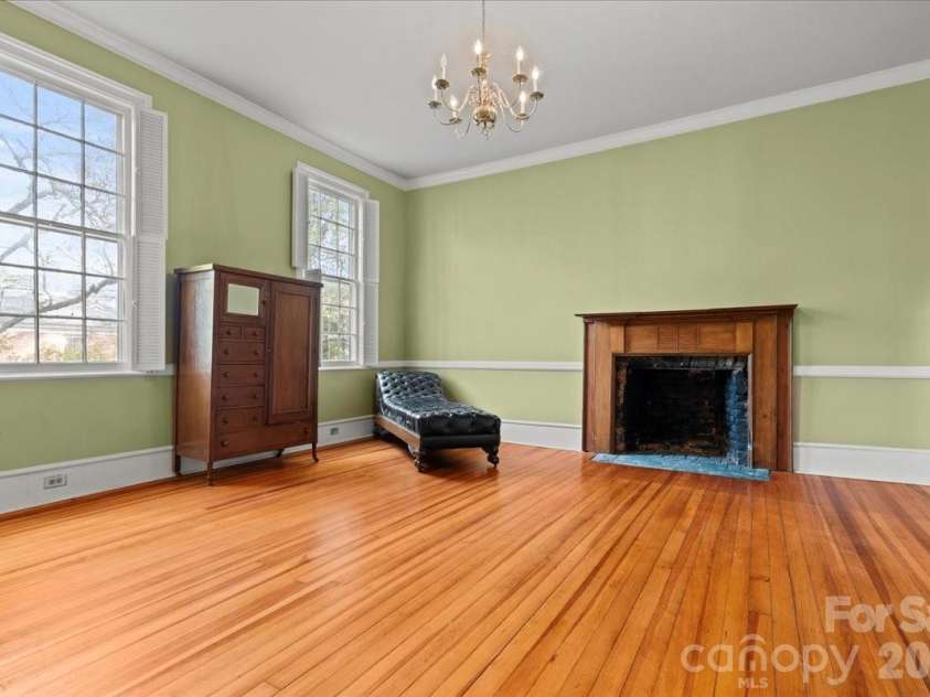 310 Kershaw Street, Cheraw, SC 29520.  MLS# CAR4430970, YatesRealty ID 54474. 