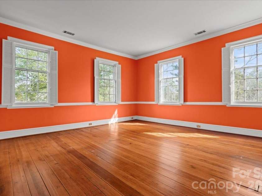 310 Kershaw Street, Cheraw, SC 29520.  MLS# CAR4430970, YatesRealty ID 54474. 