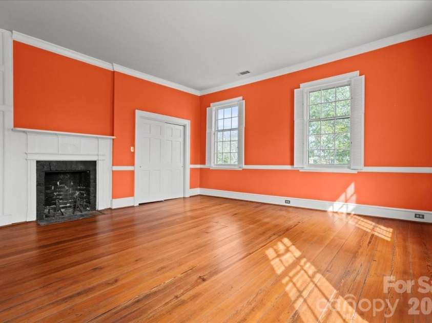 310 Kershaw Street, Cheraw, SC 29520.  MLS# CAR4430970, YatesRealty ID 54474. 