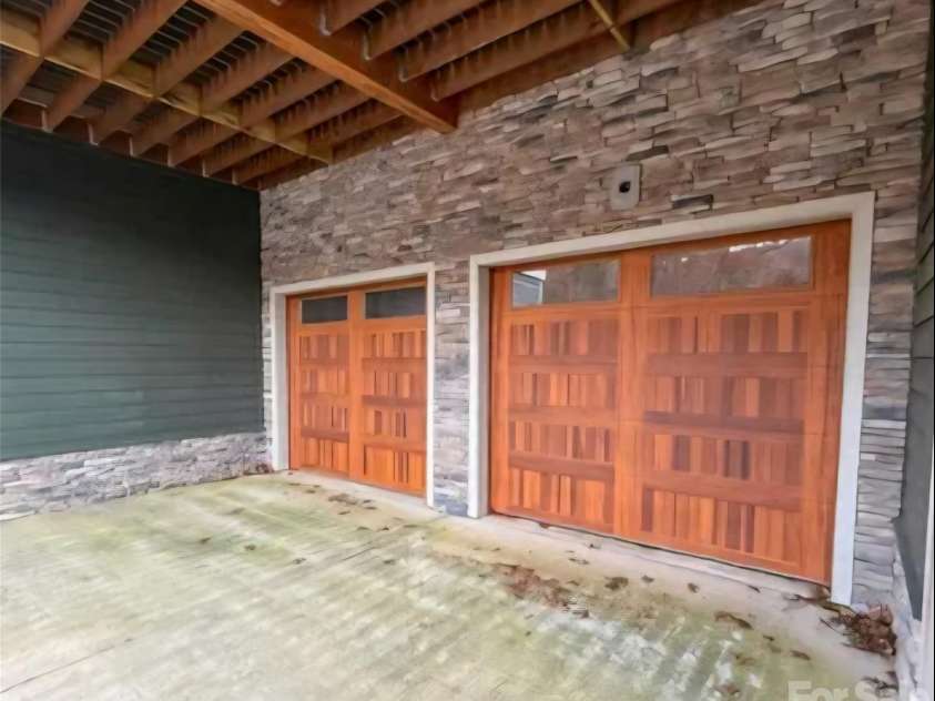 864 Matho Trail, Lake Lure, NC 28746.  MLS# CAR4430773, YatesRealty ID 54477. 