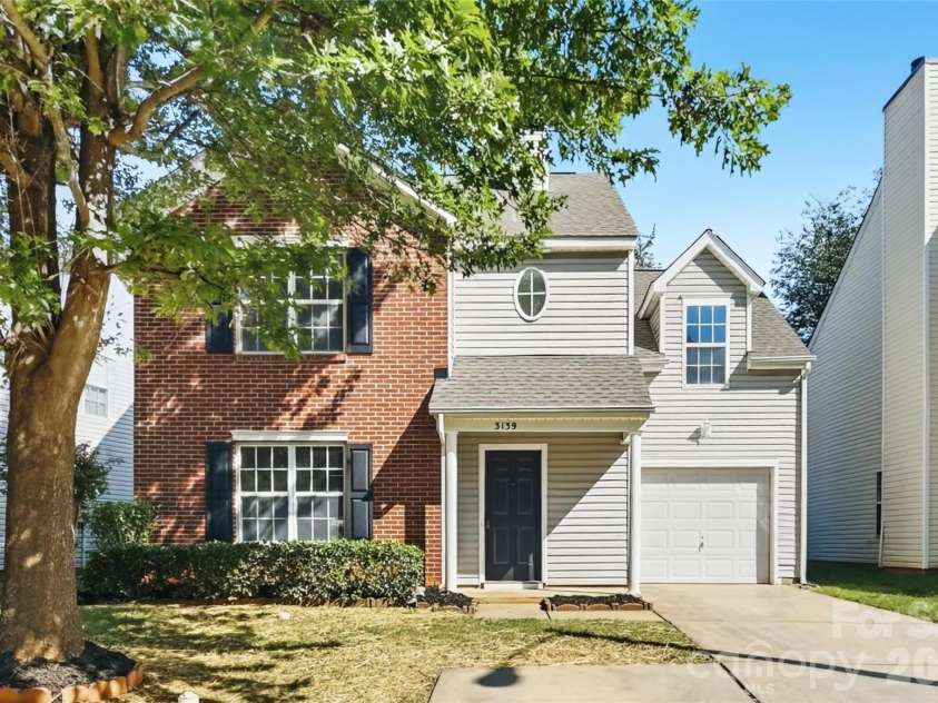 3139 Reid Brook Lane, Charlotte, NC 28208.  MLS# CAR4429834, YatesRealty ID 54478. 