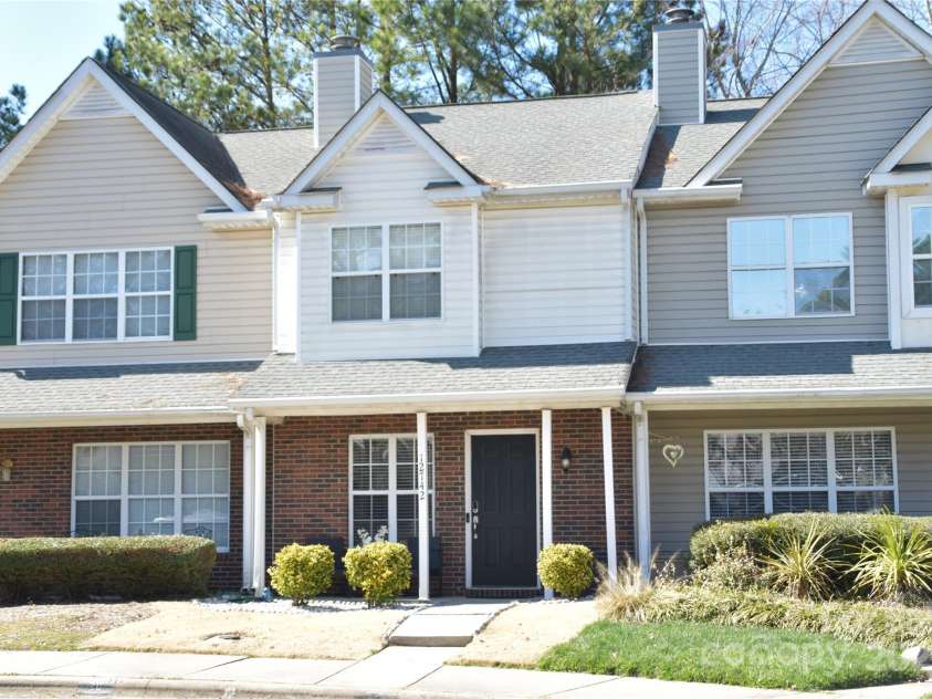 12742 Spirit Bound Way, Charlotte, NC 28273.  MLS# CAR4228876, YatesRealty ID 5448. 