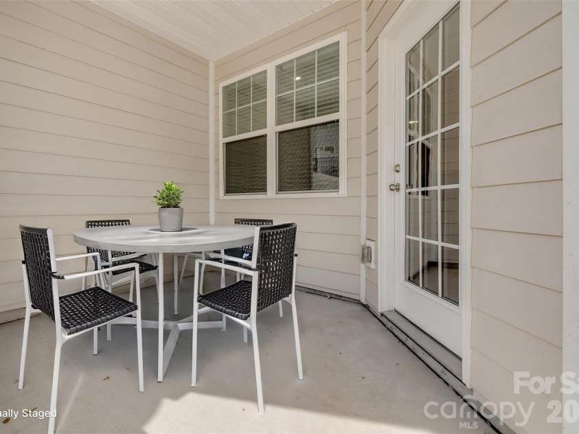 807 Gable Oak Lane, Fort Mill, SC 29708.  MLS# CAR4429749, YatesRealty ID 54480. 