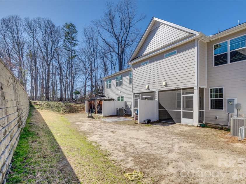 807 Gable Oak Lane, Fort Mill, SC 29708.  MLS# CAR4429749, YatesRealty ID 54480. 