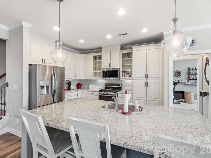 515 Trillium Way, Belmont, NC 28012.  MLS# CAR4429736, YatesRealty ID 54485. 