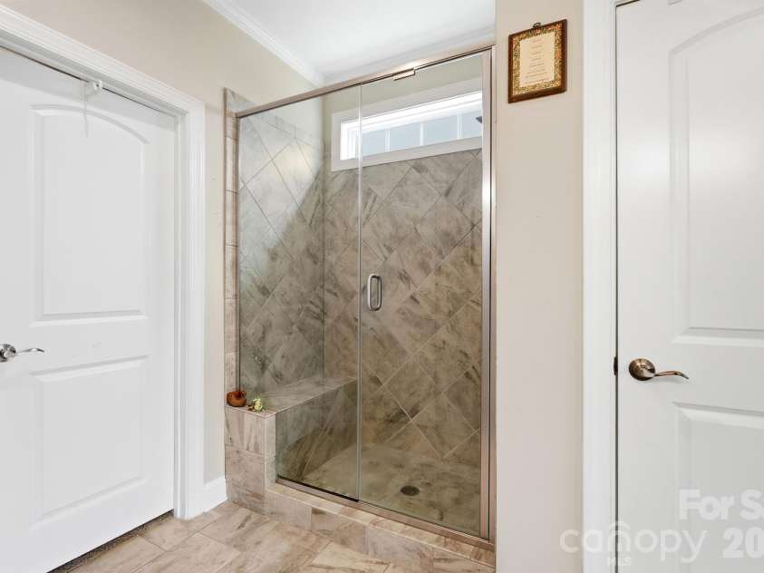 515 Trillium Way, Belmont, NC 28012.  MLS# CAR4429736, YatesRealty ID 54485. 