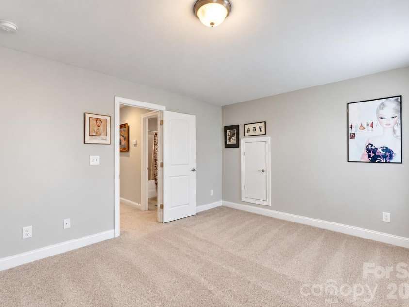 515 Trillium Way, Belmont, NC 28012.  MLS# CAR4429736, YatesRealty ID 54485. 