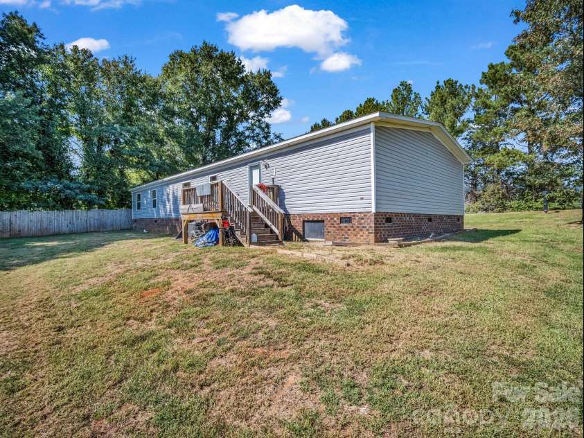 316 New Jerusalem Church Road, Forest City, NC 28043.  MLS# CAR4430922, YatesRealty ID 54486. 