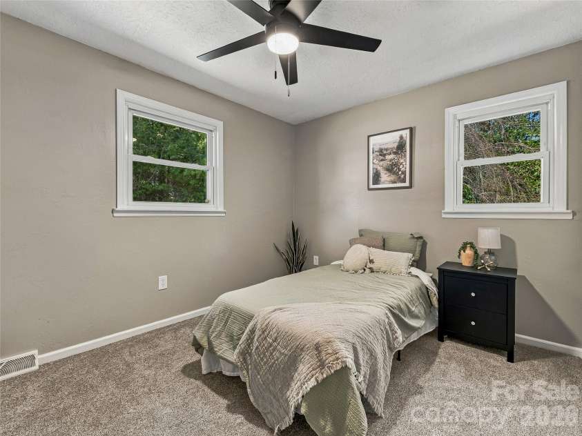 71 Murphy Hill Road, Weaverville, NC 28787.  MLS# CAR4430127, YatesRealty ID 54488. 