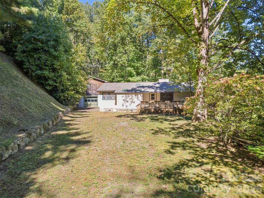54 Twilight Lane, Sylva, NC 28779.  MLS# CAR4430916, YatesRealty ID 54490. 