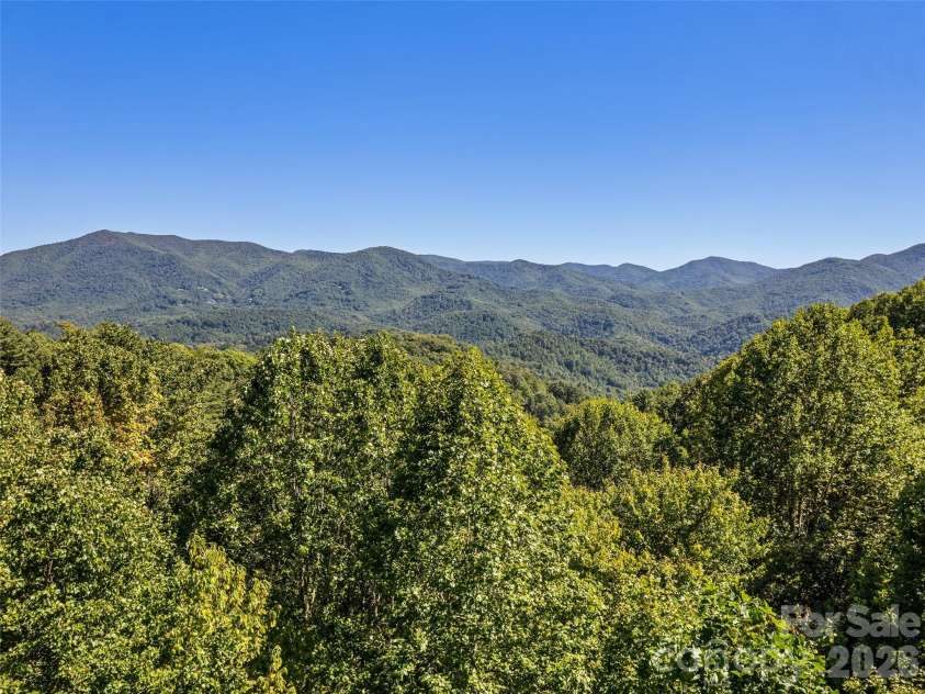 54 Twilight Lane, Sylva, NC 28779.  MLS# CAR4430916, YatesRealty ID 54490. 