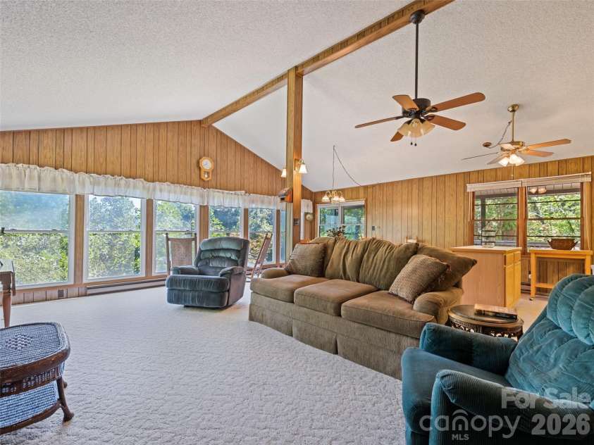 54 Twilight Lane, Sylva, NC 28779.  MLS# CAR4430916, YatesRealty ID 54490. 