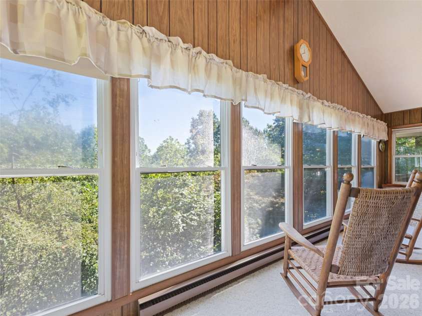 54 Twilight Lane, Sylva, NC 28779.  MLS# CAR4430916, YatesRealty ID 54490. 