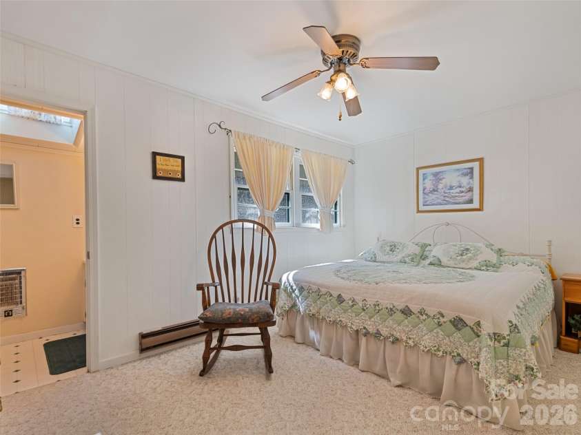 54 Twilight Lane, Sylva, NC 28779.  MLS# CAR4430916, YatesRealty ID 54490. 