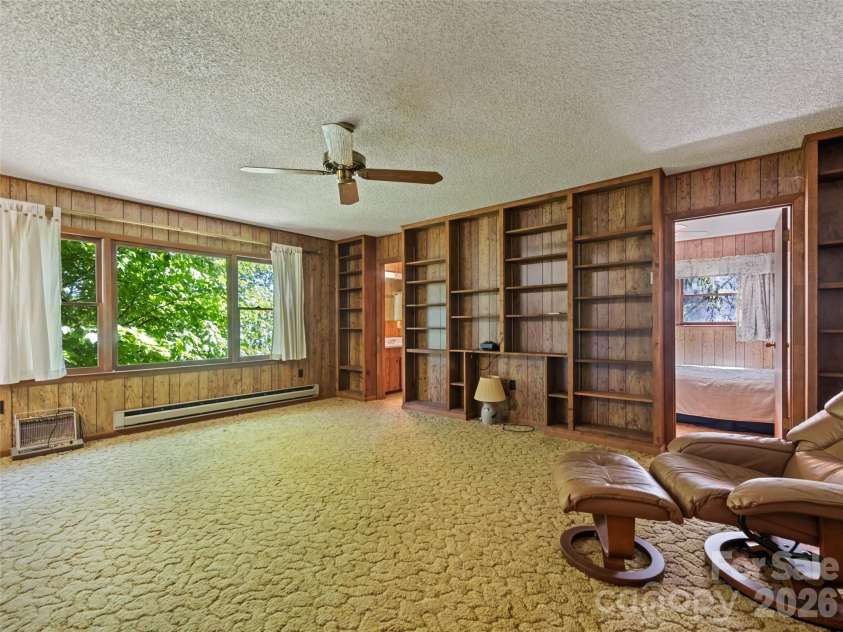 54 Twilight Lane, Sylva, NC 28779.  MLS# CAR4430916, YatesRealty ID 54490. 