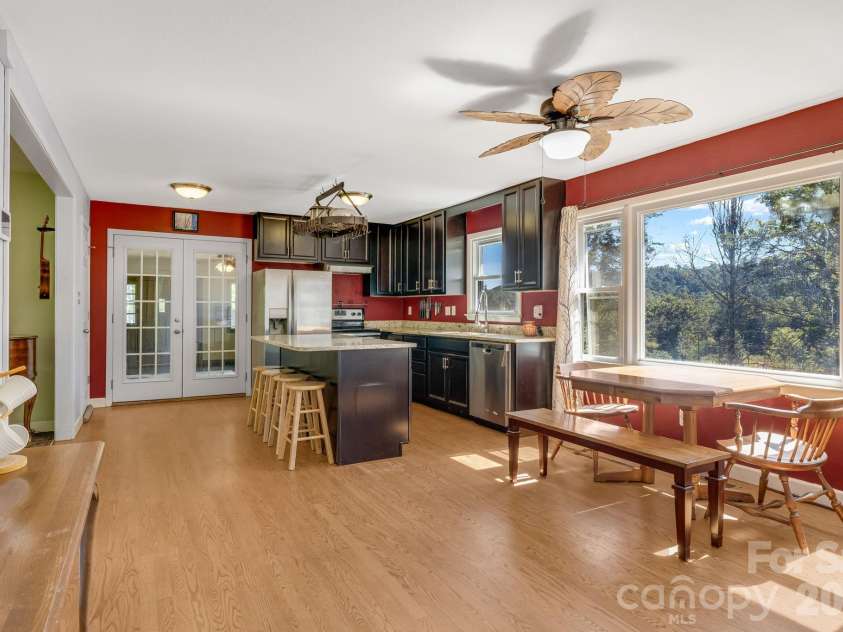 226 Mills Gap Road, Asheville, NC 28803.  MLS# CAR4422798, YatesRealty ID 54493. 