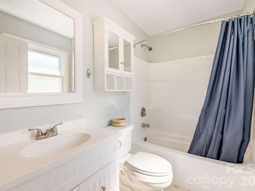 226 Mills Gap Road, Asheville, NC 28803.  MLS# CAR4422798, YatesRealty ID 54493. 