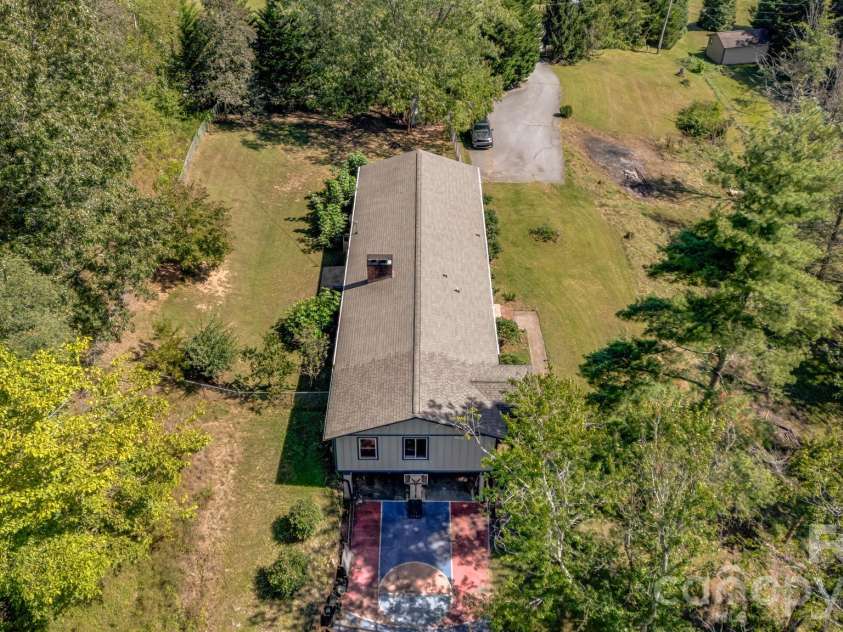226 Mills Gap Road, Asheville, NC 28803.  MLS# CAR4422798, YatesRealty ID 54493. 
