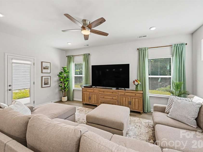 1213 Red River Drive, Salisbury, NC 28144.  MLS# CAR4427028, YatesRealty ID 54495. 