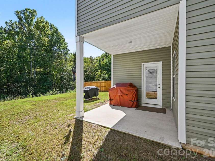 1213 Red River Drive, Salisbury, NC 28144.  MLS# CAR4427028, YatesRealty ID 54495. 