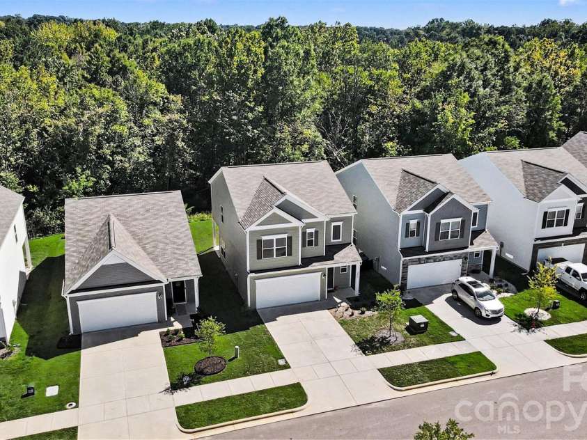 1213 Red River Drive, Salisbury, NC 28144.  MLS# CAR4427028, YatesRealty ID 54495. 