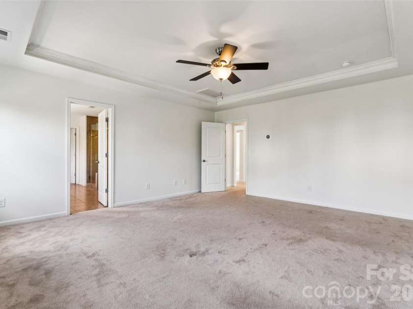 2642 Treeline Drive, Concord, NC 28027.  MLS# CAR4429304, YatesRealty ID 54496. 