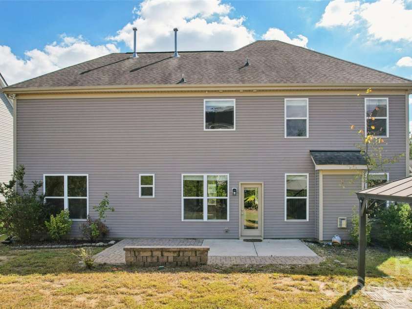 2642 Treeline Drive, Concord, NC 28027.  MLS# CAR4429304, YatesRealty ID 54496. 