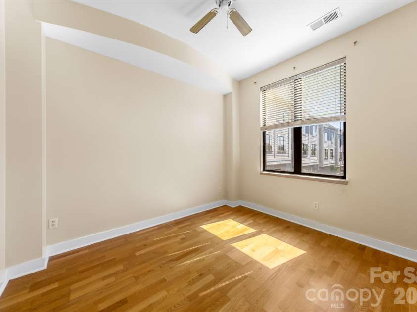 708 Davidson Street, Charlotte, NC 28202.  MLS# CAR4430598, YatesRealty ID 54497. 